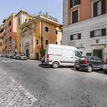 BMGA l Magic Tiber 2Bdr Close to Piazza Navona