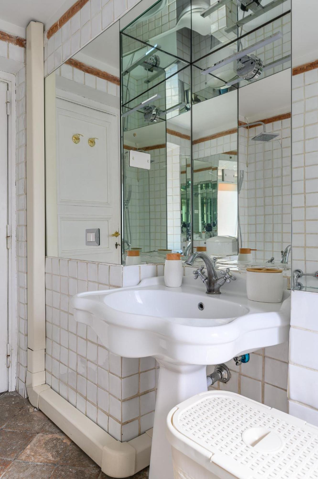 Apartment Pantheon Luxe Harmony Rom